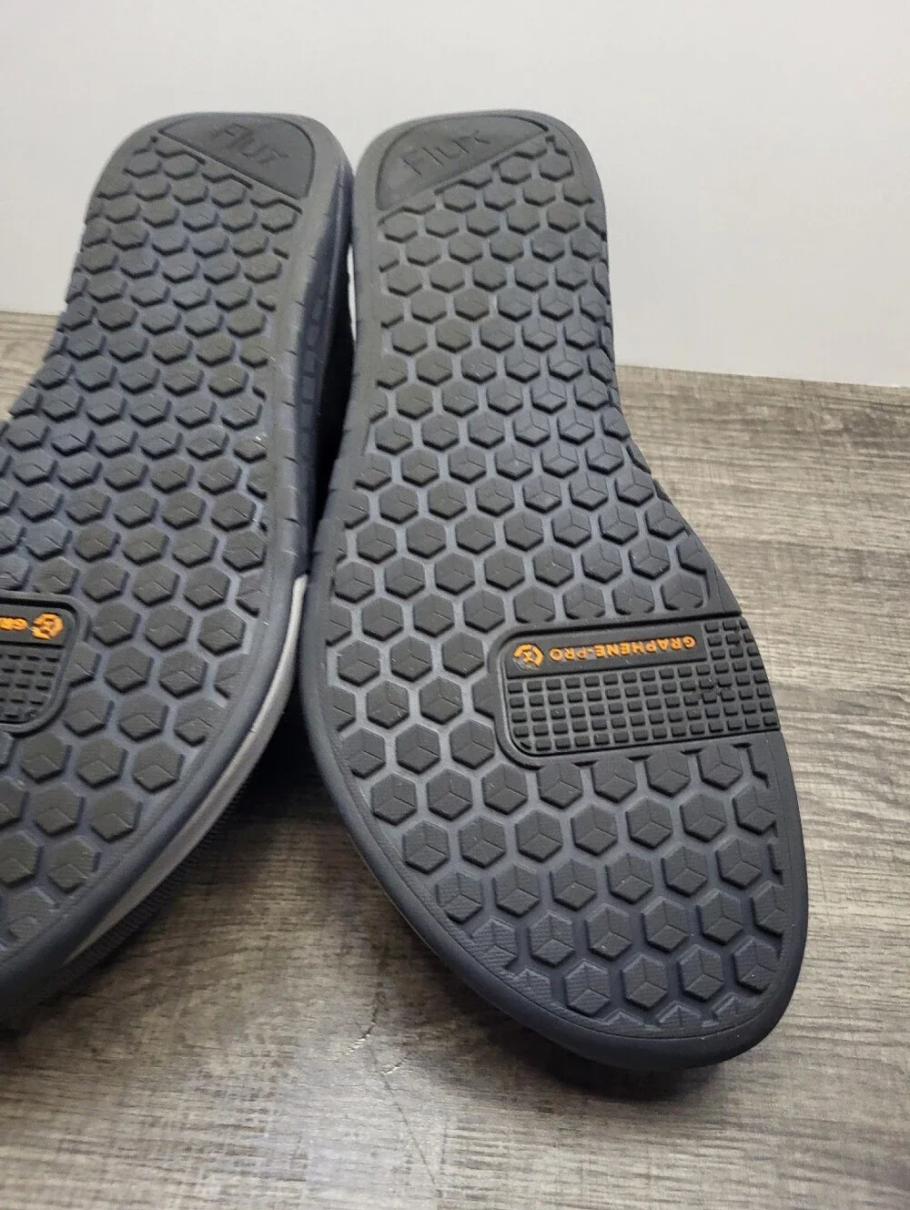 Flux Adapt Graphene XT Gray Black Mens Size 13 Running Barefoot Shoes Sneakers